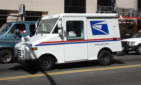 llv usps vehicle